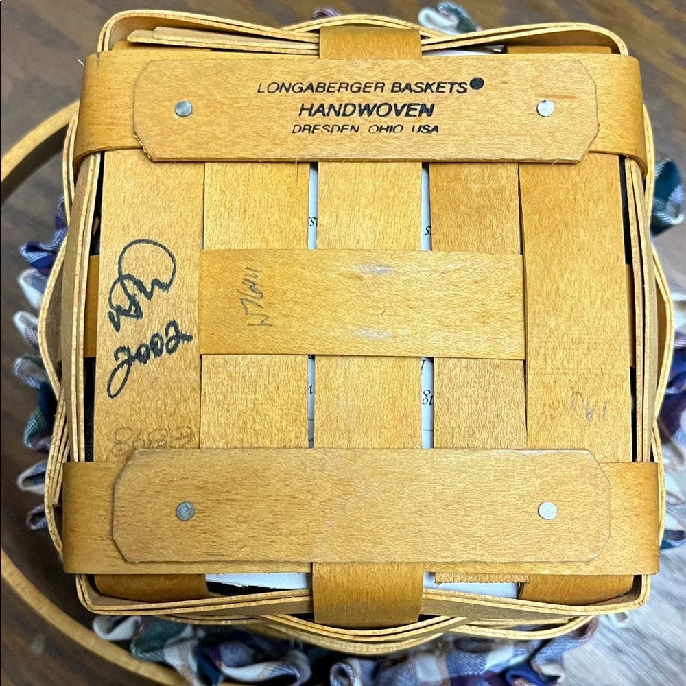 Longaberger Handwoven Basket with Multicolor Lining